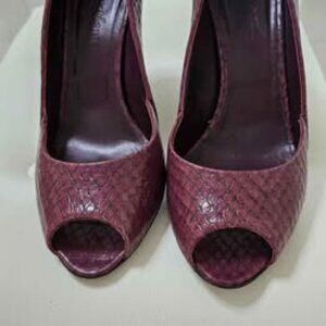 Authentic!!!   Max Mara Burgundy Hill Shoes, Size 8 (38)